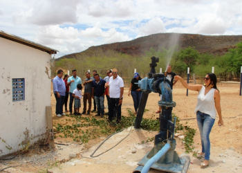 Araci Norte II – Vereadores querem uma solução urgente para retomada da obra