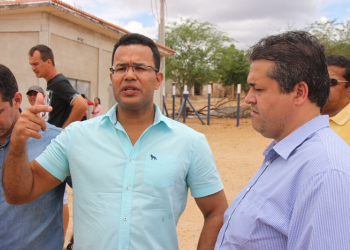 Araci Norte II – Vereadores querem uma solução urgente para retomada da obra