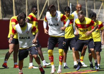 Vitória poupa jogadores em jogo contra o Atlântico no Barradão