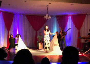 Após show marcante em Coité, agora é a vez de Fernanda Santos cantar em Brasília