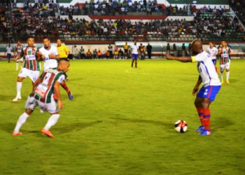 Baianão: primeiro finalista será conhecido neste sábado entre Bahia e Flu de Feira