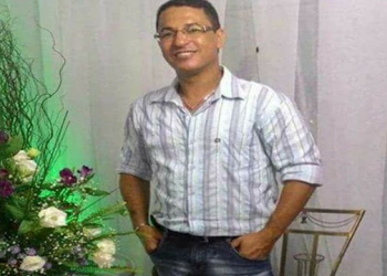 Irmão do presidente da Câmara de Ponto Novo é assassinado na presença da mãe