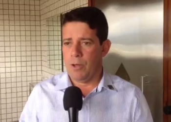 Bandidos assaltam prefeito de São Gonçalo e levam carro oficial