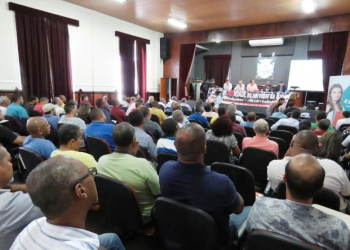 Policiais civis decidem aderir às manifestações da Greve Geral de 28 de abril