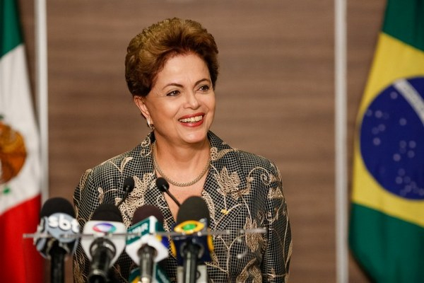TSE adia julgamento da chapa Dilma-Temer; sessão deve ficar para fim de abril