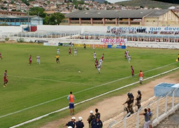 Jacuipense perde para o Jacobina e vai precisar vencer o Vitória da Conquista para passar as semifinais