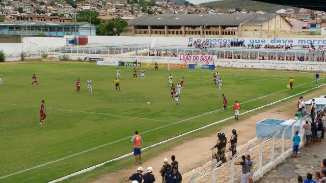 Jacuipense perde para o Jacobina e vai precisar vencer o Vitória da Conquista para passar as semifinais