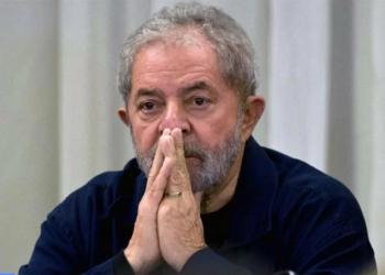 Delações agravam situação de Lula em relação a sítio