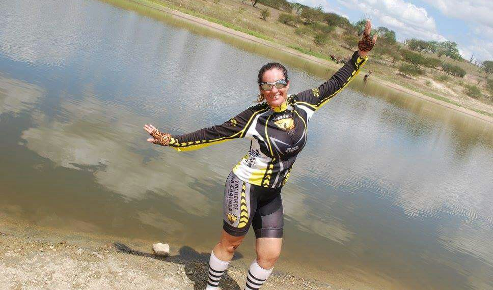 Mulher fica em estado grave após passar mal e cair durante prova de ciclismo em Conceição do Coité