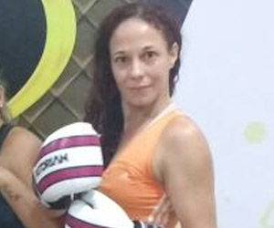 Homem invade academia e mata mulher a tiros em Lauro de Freitas