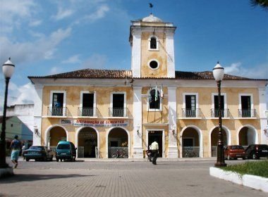 Santo Amaro: Juiz suspende licitação de R$ 5 milhões para transporte escolar