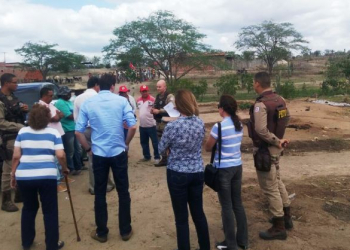 Policiais da 4ª CIA acompanham Reintegração de Posse de terra em Conceição do Coité