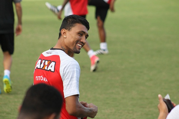 Brasileirão: com Kieza no time titular, Vitória finaliza preparação para enfrentar o Coritiba
