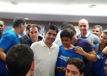 Durante encontro com a juventude ACM Neto admite candidatura ao governo em 2018