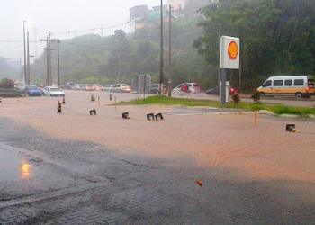 Chuva em Salvador alcança índice de 63,1mm em uma hora