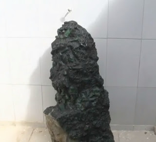 Esmeralda gigante de 360 kg é achada em Pindobaçu