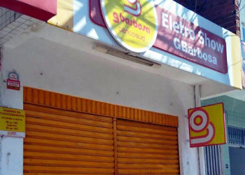 Queimadas – Criminosos se passam por clientes e assaltam loja Gbarbosa