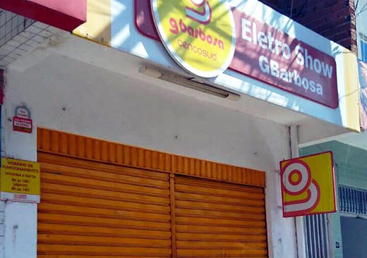Queimadas – Criminosos se passam por clientes e assaltam loja Gbarbosa