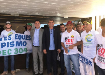 Deputado Gika Lopes esteve em Brasilia acompanhando a votação da PEC da Vaquejada