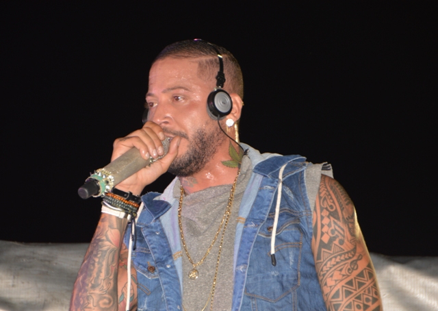 ‘Se eu chego na hora iria arrancá-lo do trio’, diz coronel sobre Igor Kannário na Micareta