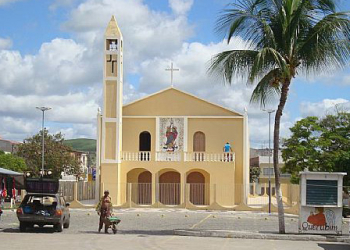 Padre natural de Araci nomeado bispo pelo Papa Francisco vai Evangelizar na Prelazia de Itacoatiara, Estado do Amazonas