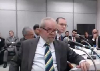 ‘Manda a PF devolver os iPads dos meus netos’, pede Lula a Moro