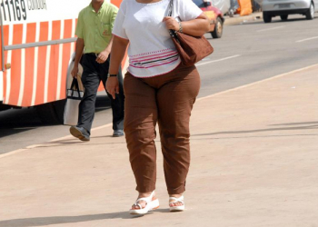 Obesidade abdominal gera mais risco de AVC isquêmico em mulheres, diz estudo