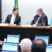 Reforma da Previdência é aprovada na comissão com uma só mudança