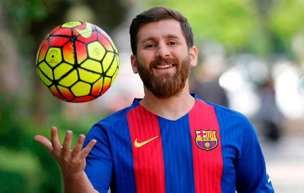 Sósia de Messi é levado pela polícia após causar tumulto em cidade do Irã