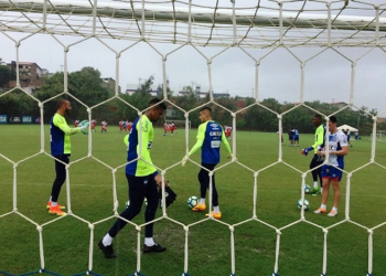 Bahia encerra preparação para pegar o Botafogo no Rio de Janeiro; veja relacionados