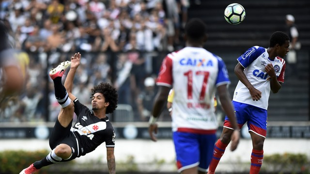 Jean brilha no São Januário, mas não evita primeira derrota do Bahia para o Vasco no Brasileiro