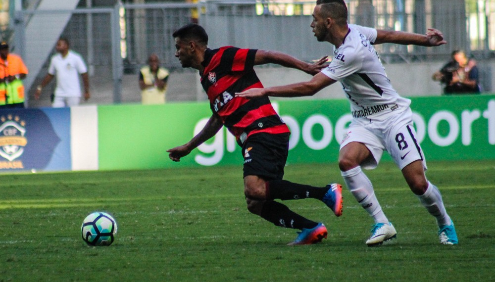 Vitória joga bem, segundo treinador, mas perde para o Corinthians na Arena Fonte Nova