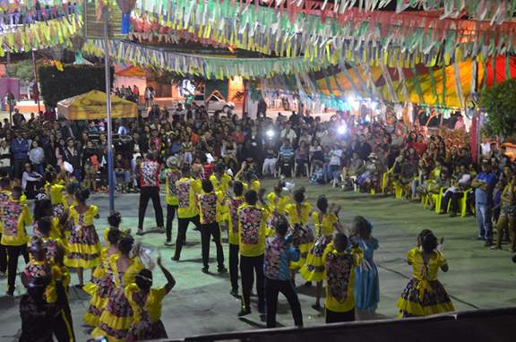 Queimadas – Prefeito transfere residência oficial para o Riacho da Onça no período junino