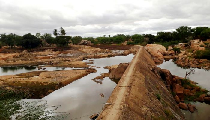 Embasa retoma operação de nova estrutura de abastecimento para Queimadas e Santaluz