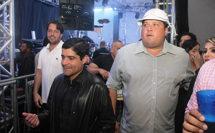 Euclides da Cunha II – Com pinta de pré-candidato a governador, ACM Neto é recebido no último dia da festa de São João