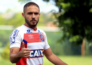 Bahia pode ter retorno de Régis contra o Corinthians; Edson é vetado