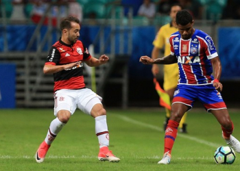 Bahia com um jogador a menos perde para o Flamengo por 1 a 0 e entra na zona de rebaixamento