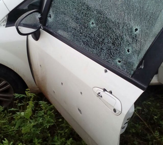 Homem é encontrado morto dentro de veículo na BA-052