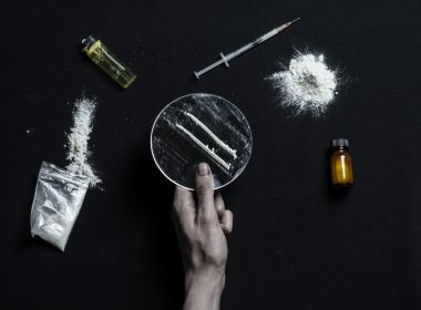 Quase 30 milhões de pessoas sofrem com transtornos graves pelo consumo de drogas