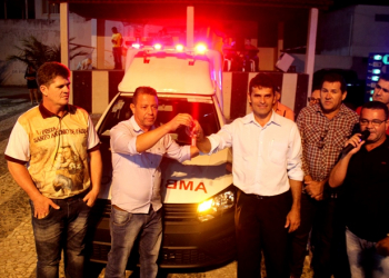 Retirolândia: prefeito apresenta nova ambulância e anuncia as atrações do São Pedro