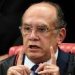 Avião em que estava Gilmar Mendes sofre pane e volta a Brasília