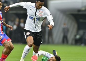 Bahia perde para o Corinthians e termina a rodada a um ponto da zona de rebaixamento