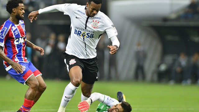 Bahia perde para o Corinthians e termina a rodada a um ponto da zona de rebaixamento