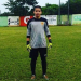 Goleiro de 17 anos morre após tentar defesa e levar bolada no estômago