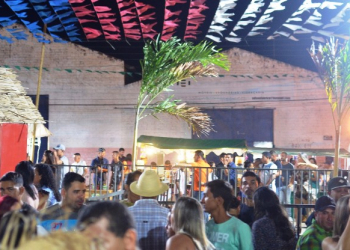 Nova Fátima – Incêndio em madeireira foi controlado ás 23h e São João antecipado prosseguiu