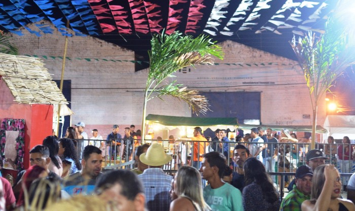 Nova Fátima – Incêndio em madeireira foi controlado ás 23h e São João antecipado prosseguiu