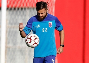 Ex-jogador do Grêmio e Paraná morre aos 26 anos em acidente de carro em Curitiba