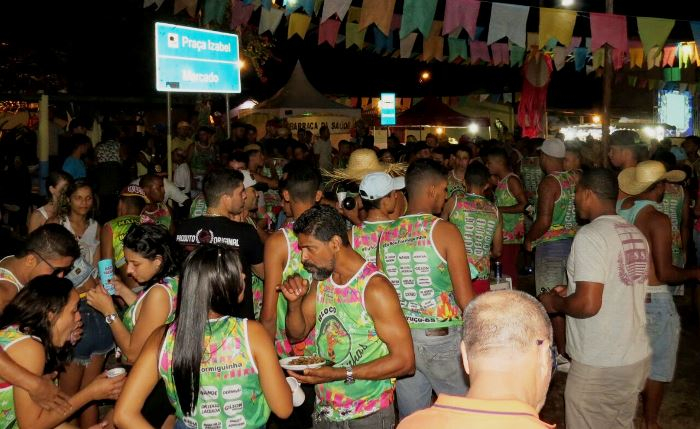 Mineiros, capixabas e baianos se misturaram para comemorar o São João em Jucuruçu, extremo sul  da Bahia