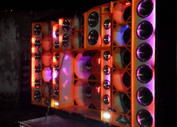 Adolescente é baleado durante festa de paredão