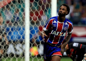 Bahia faz grande partida, vence Atlético-GO e sobe para 9ª colocação do Brasileiro